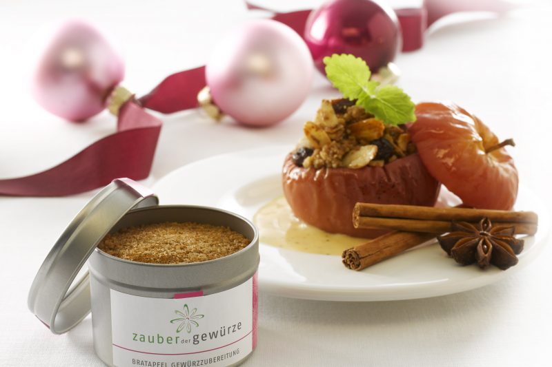 foto-bratapfel-300-dpi Kai Schwabe Fotografie,
An der Weide 50,
D-28195 Bremen,
Tel. 0421 - 44 15 20
info@kaischwabe.de