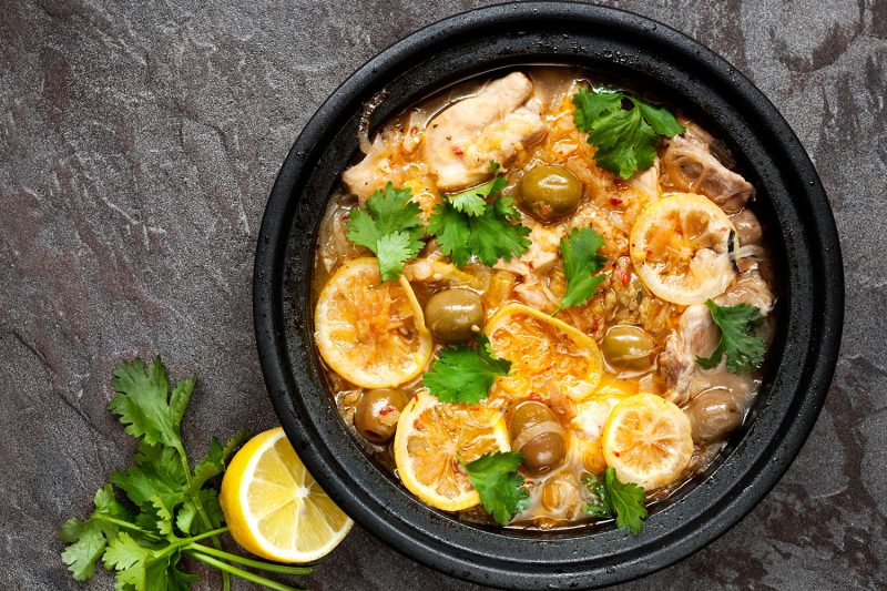 Hähnchen-Tajine mit Oliven & Salzzitronen Hähnchen-Tajine mit Oliven & Salzzitronen
