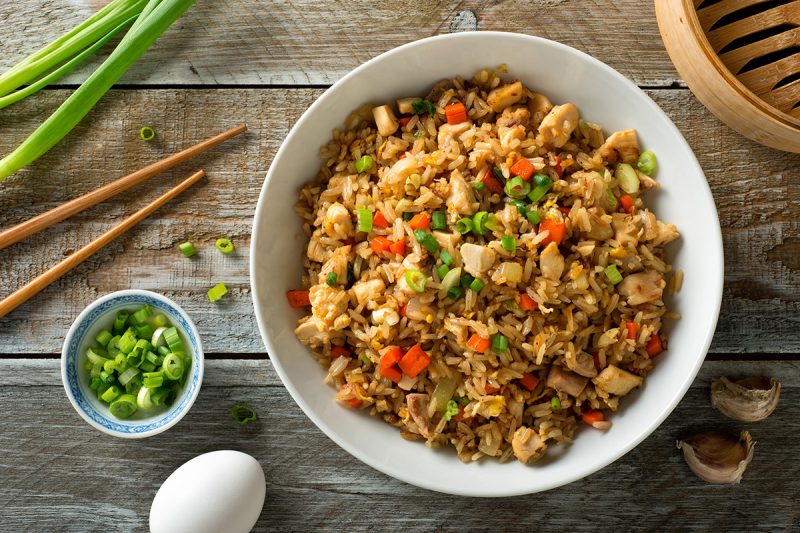 Gebratener Reis mit H&auml;hnchen & Gem&uuml;se