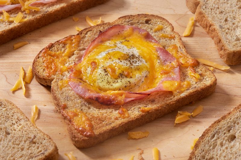 Egg in a Hole Sandwich aus dem Airfryer