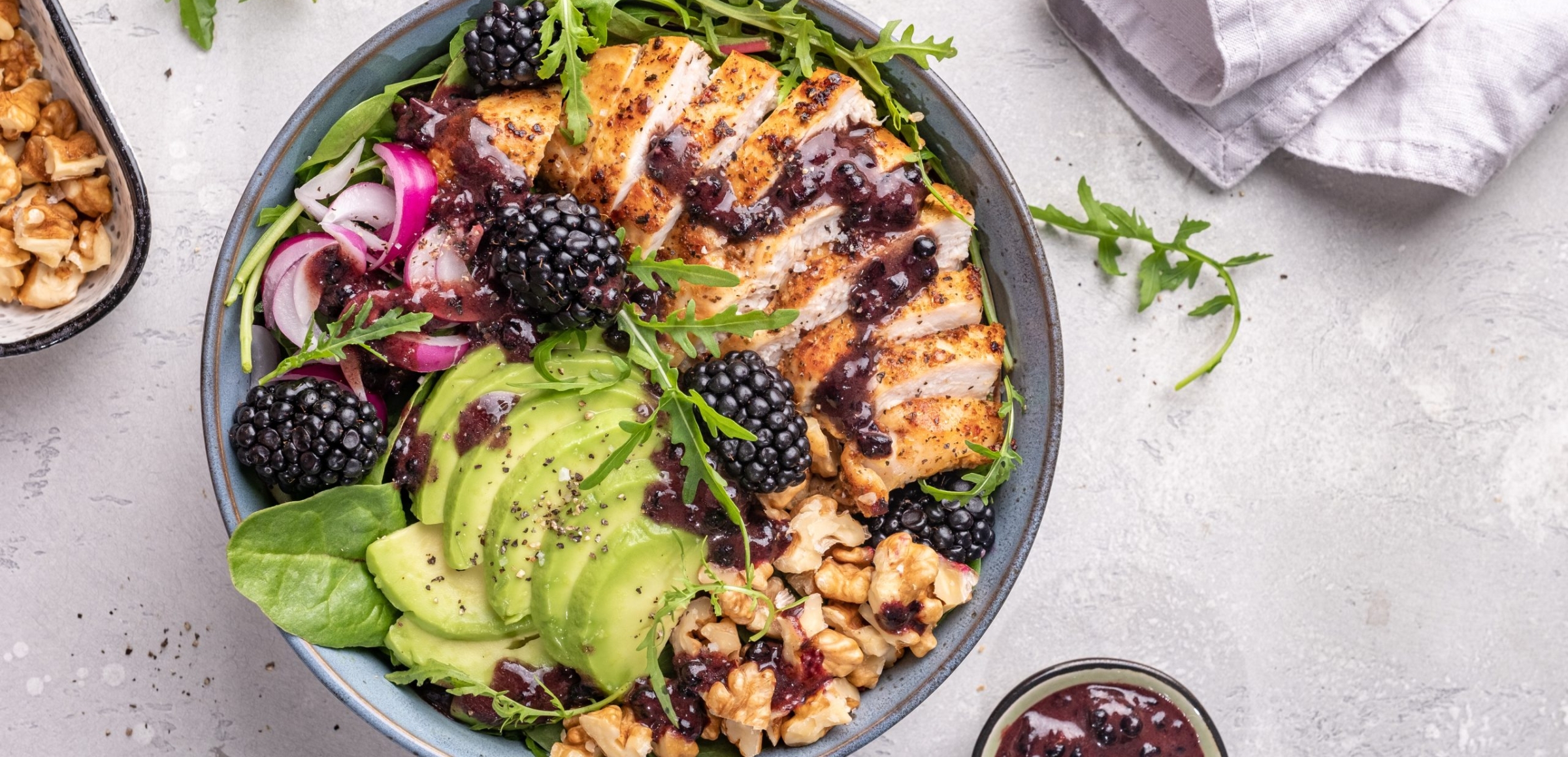 Hähnchenbrust-Bowl mit Brombeersauce | Rezept
