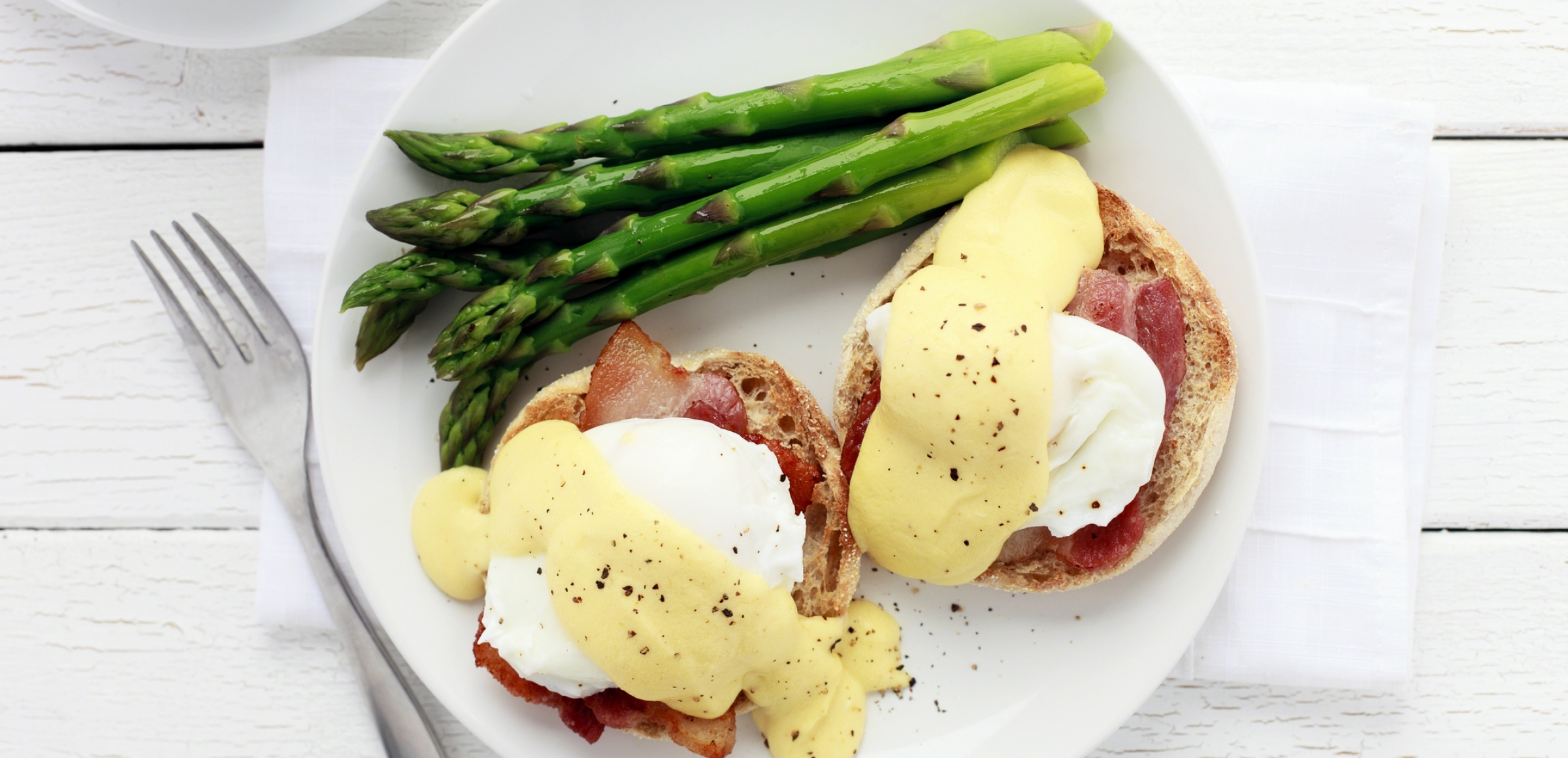 Eggs Benedict mit Schinken Rezept