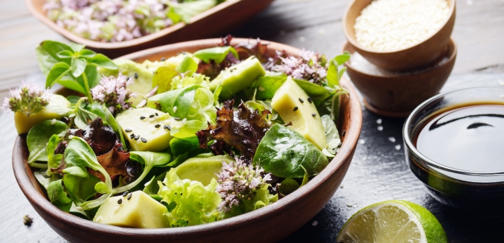 Grüner Salat mit Avocado | Rezept