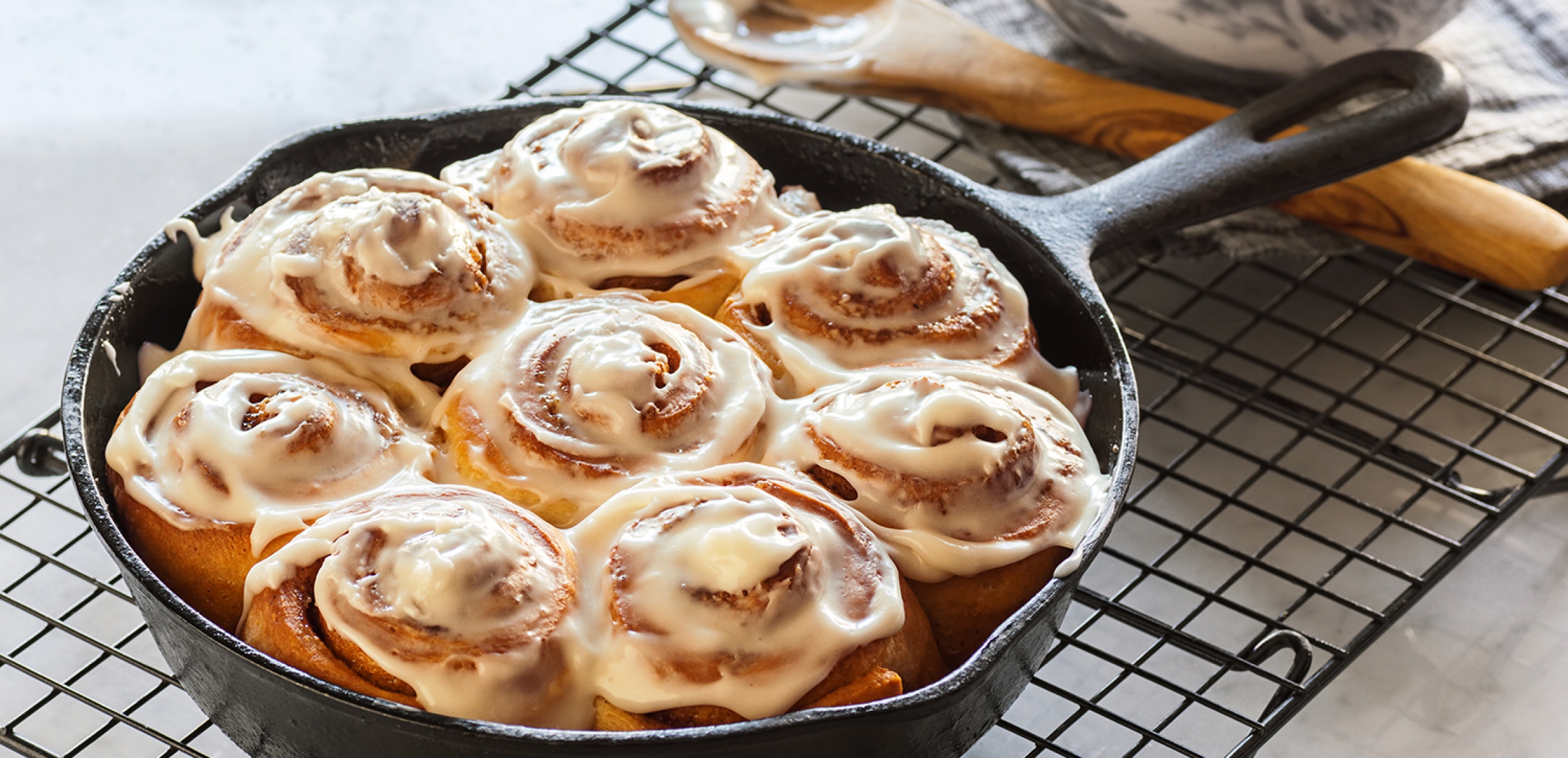 Amerikanische Cinnamon Rolls mit FrischkäseFrosting Rezept